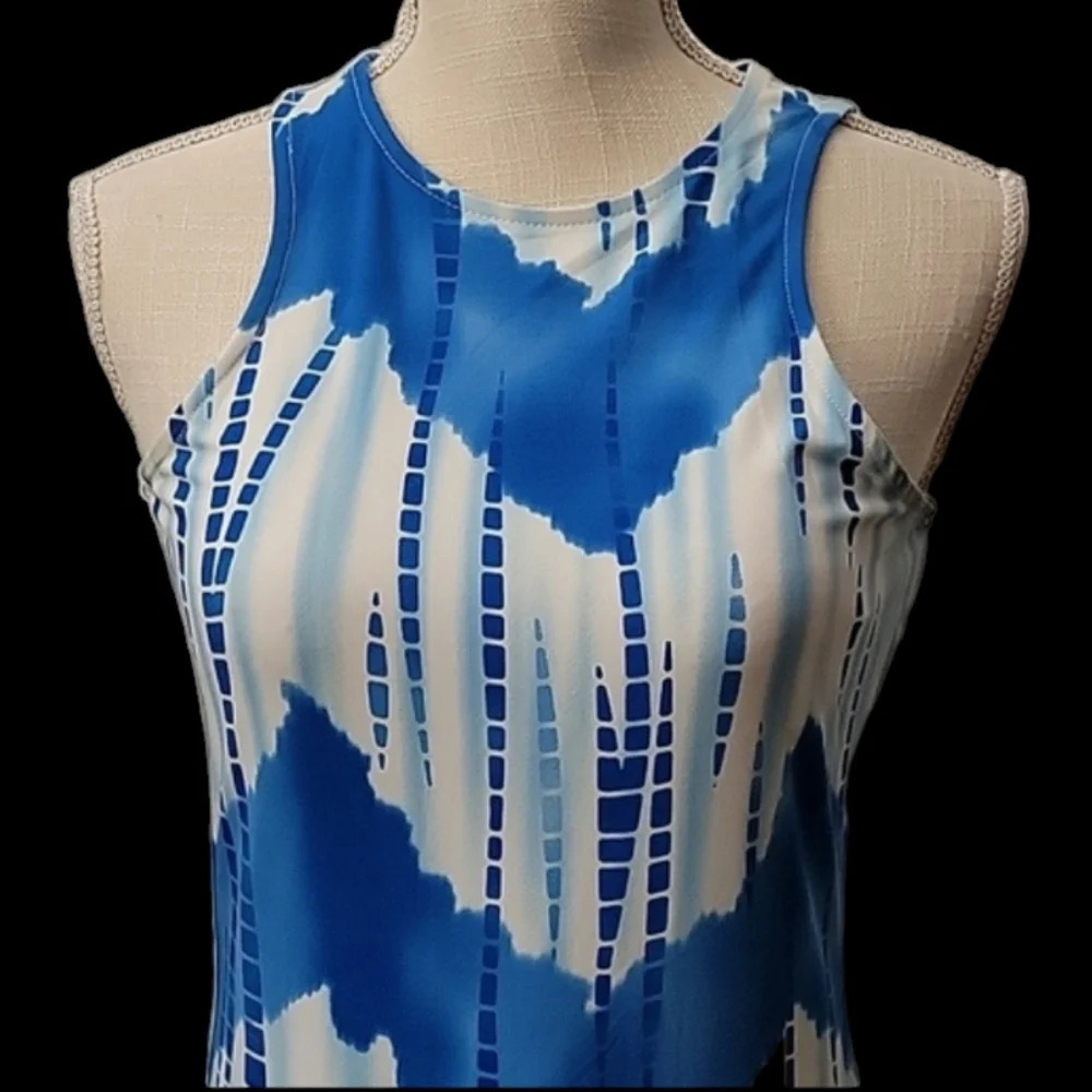 MT Collection Dress - Picture 3 of 6